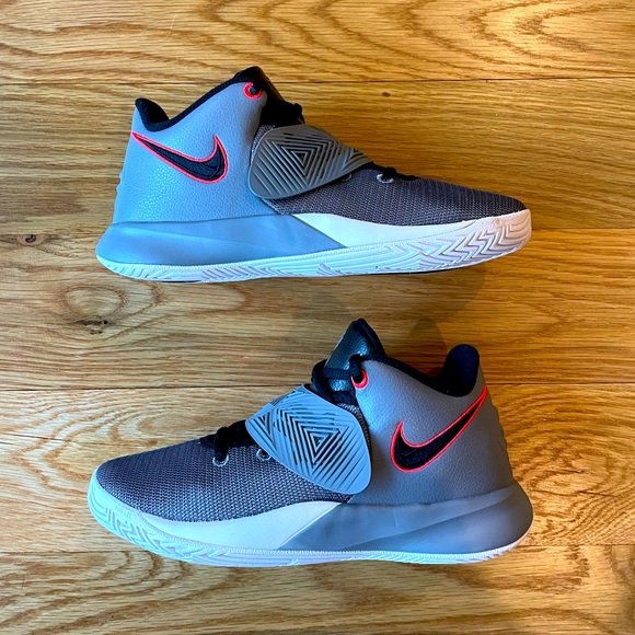 Nike Kyrie Flytrap 3 Cool gray - Picture 2 of 10